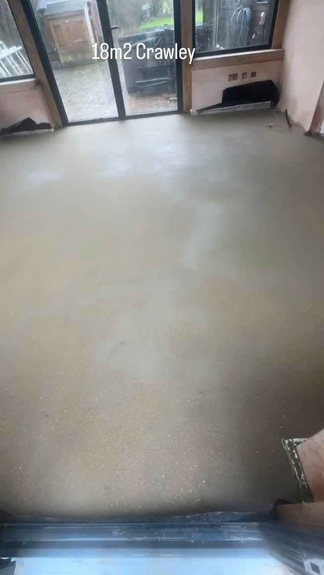 Floor screed, Crawley