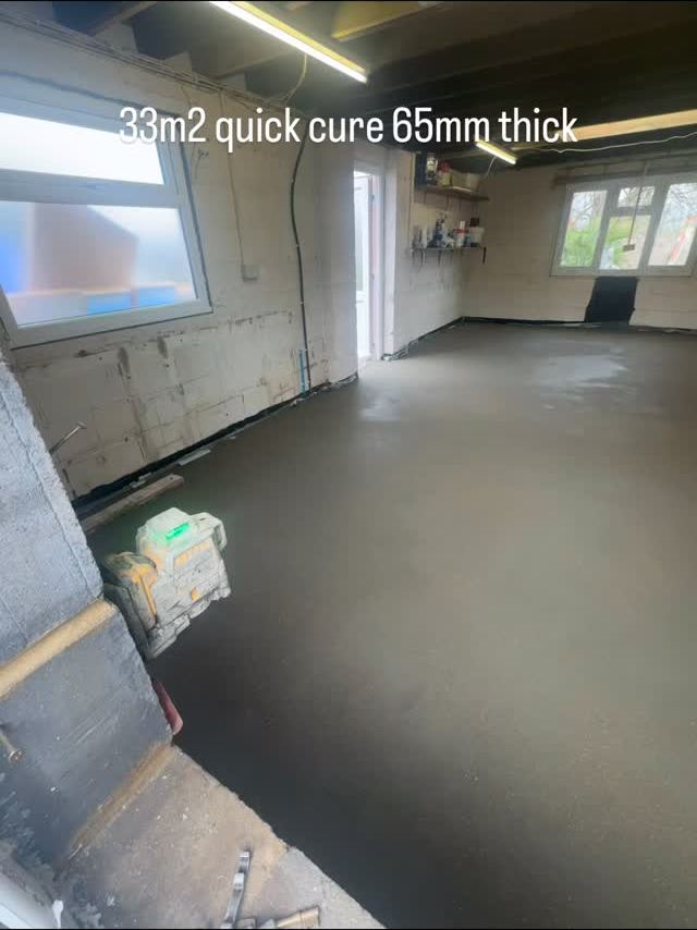 Quick-cure screed